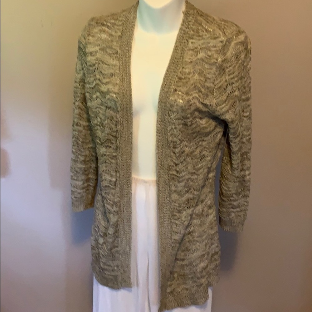 Light weight fall time cardigan